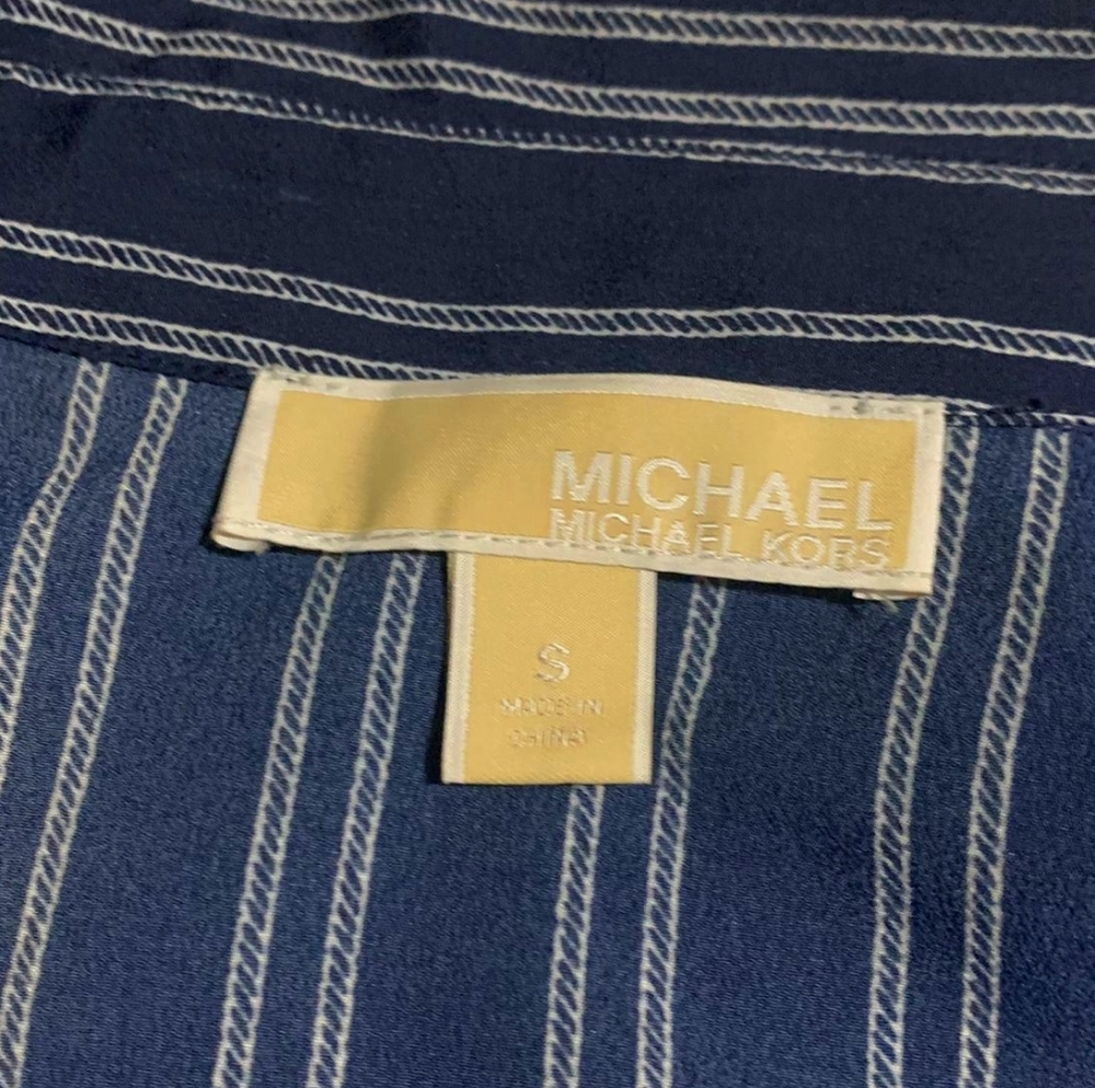 Michael Kors - Picture 2 of 3